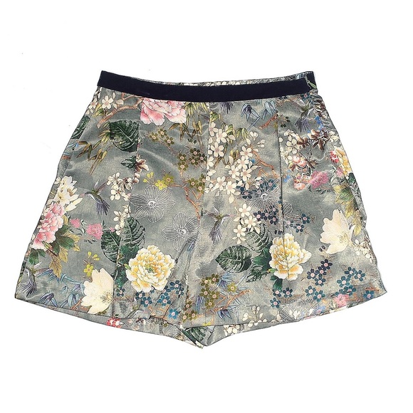 ZARA Silk Shorts EUC SZ M - Picture 1 of 9
